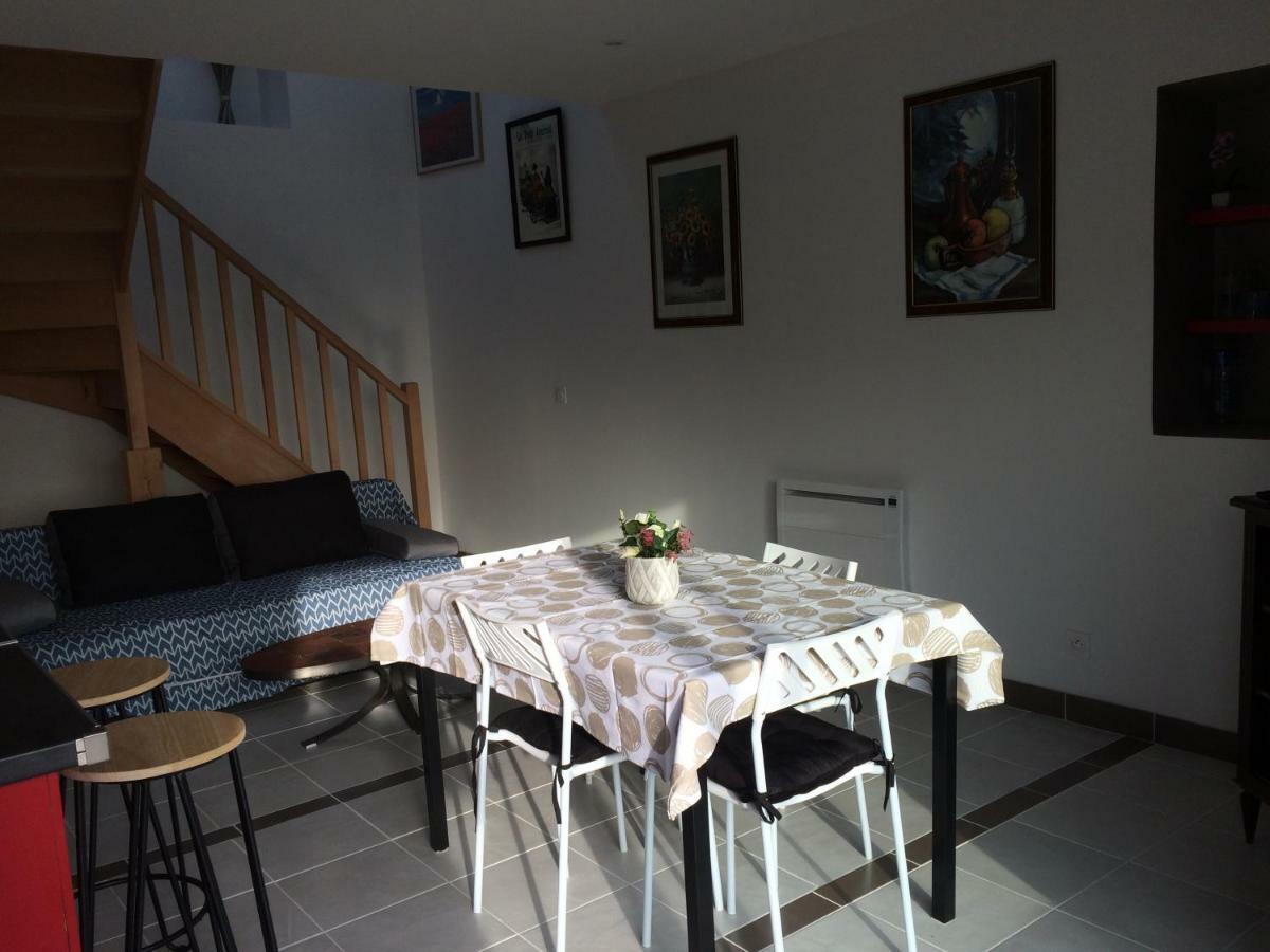 Le Village Neulles 外观 照片